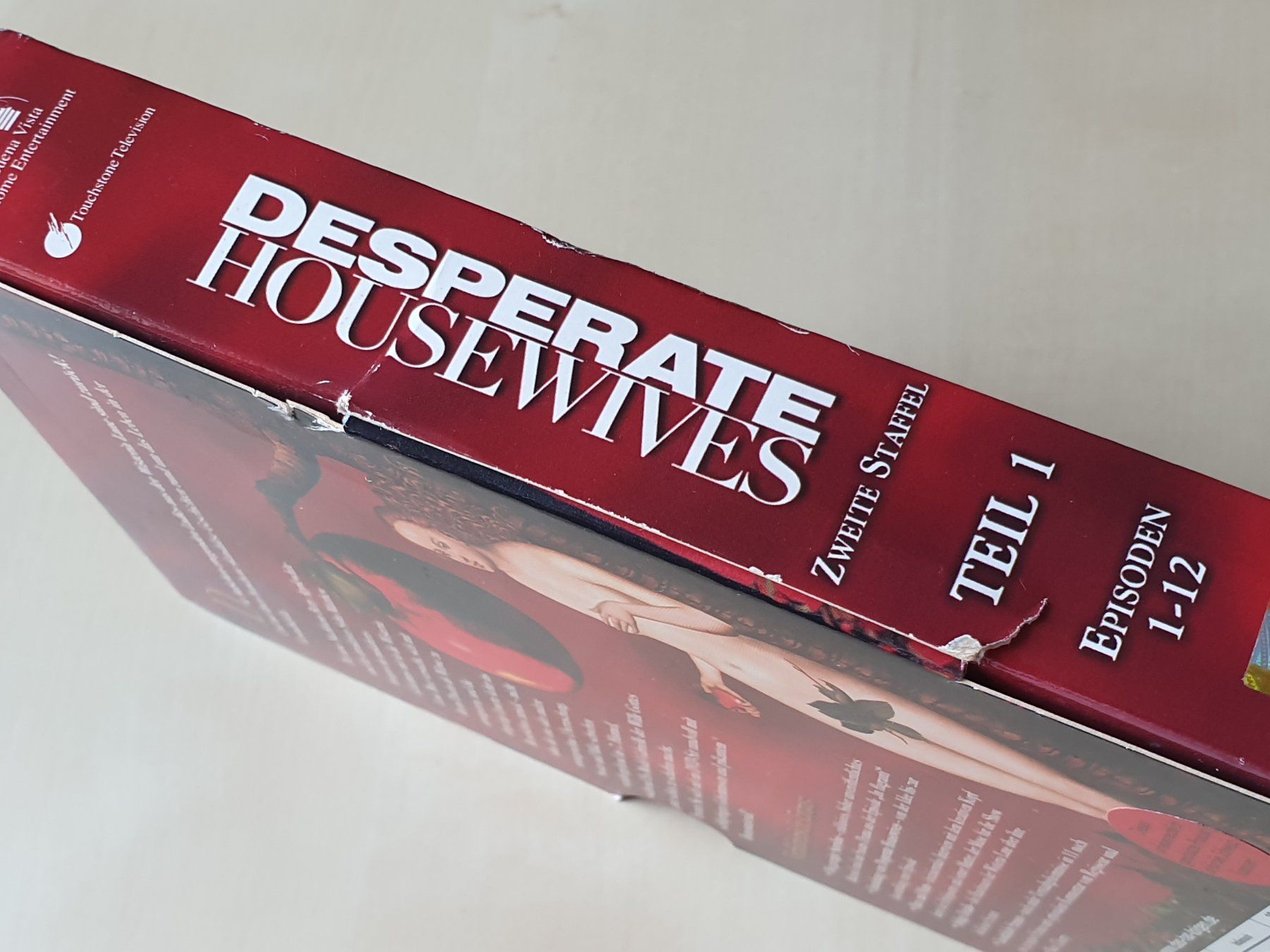 Tous les DVDs: Desperate Housewives Staffel 2 Teil 1 – D'occasion à Stansstad par collectorsshop 2