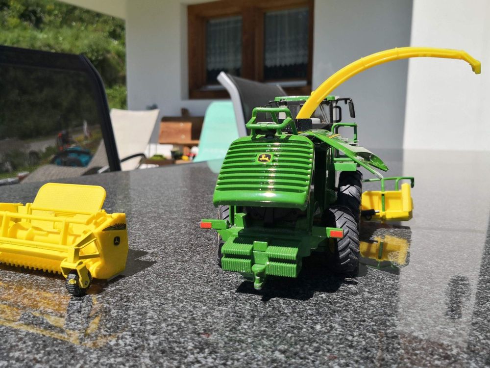 Siku 4056 John Deere 7500 Ensileuse - Miniature Tracteur Agricole 1:50 - Occasion