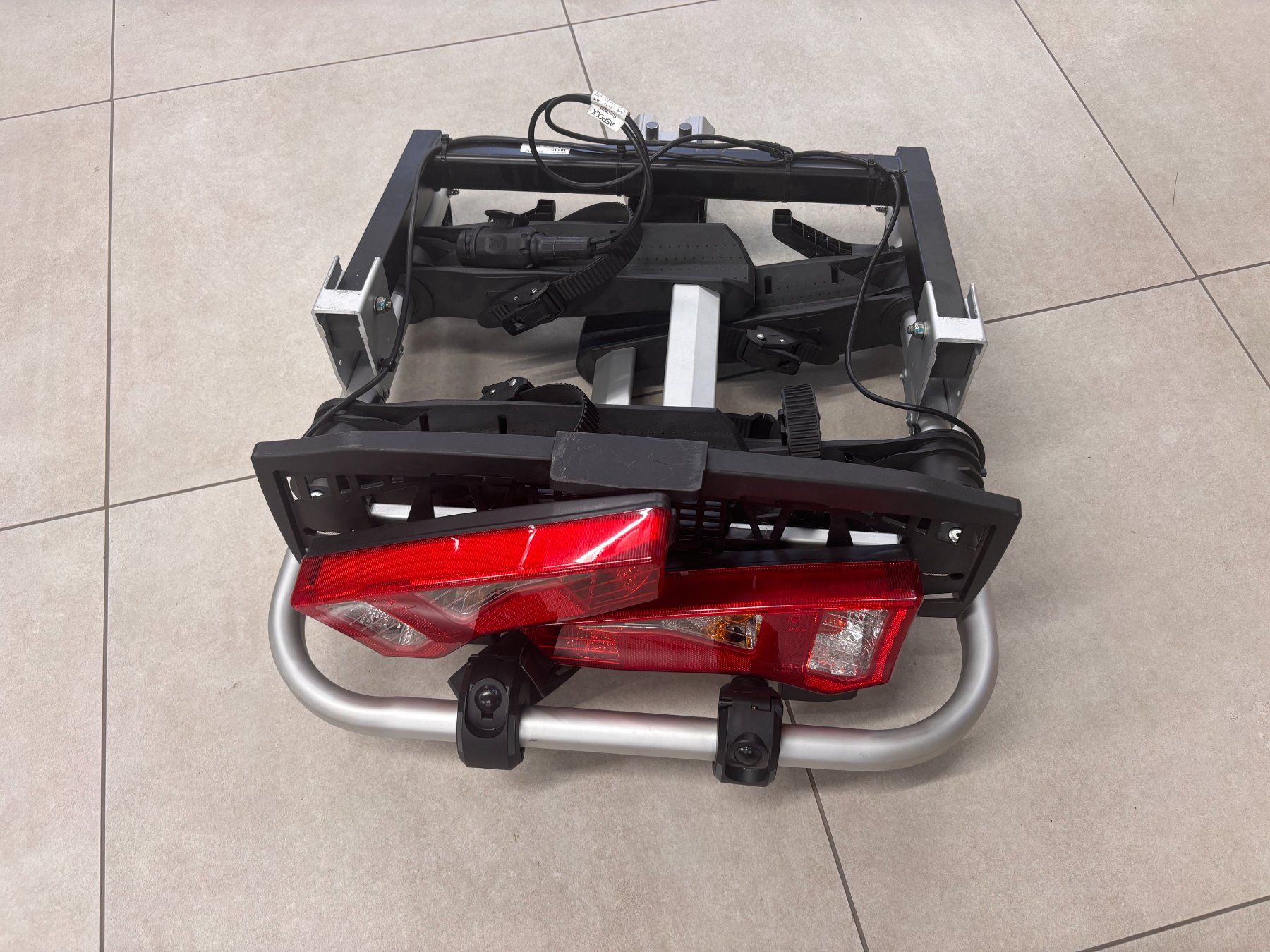 Attelages de remorque: Fahrrad Träger Uebler – D'occasion à Burgdorf par AutoAGToyotaBurgdorf