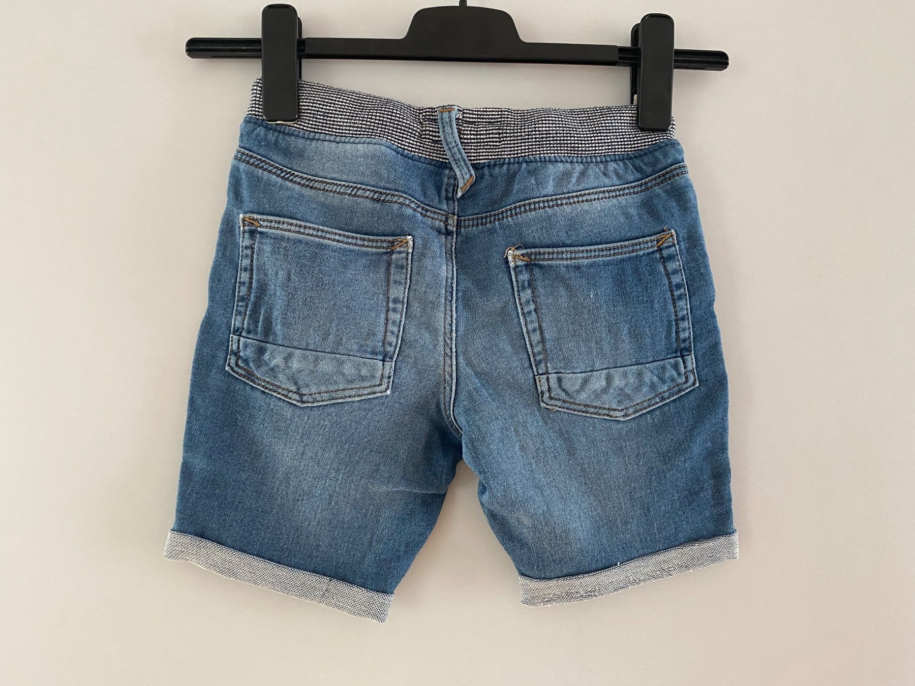 C&A Hosen: Shorts bermudas Grösse 134 – Gebraucht aus Glattbrugg von riseca 3
