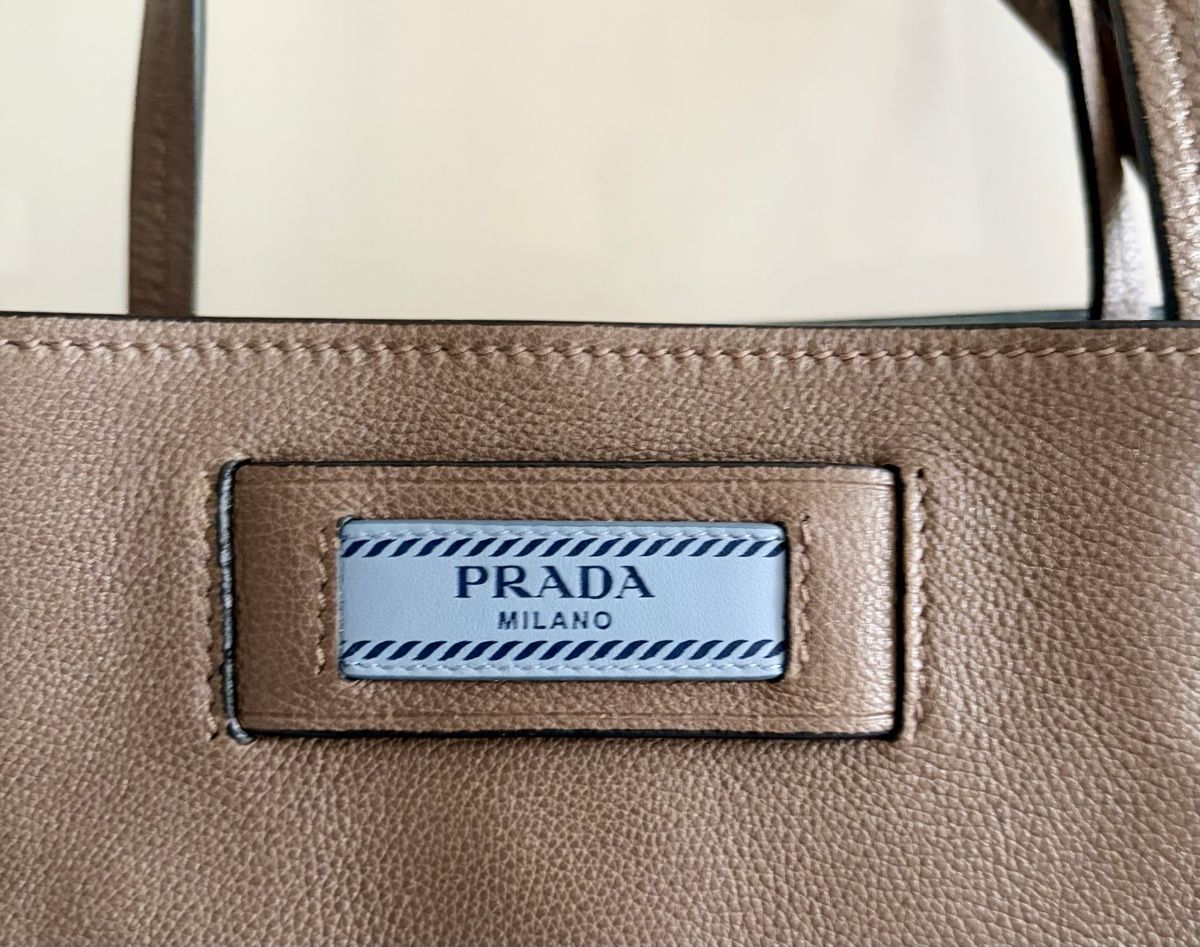 Prada Borse da donna: Prada🌹Tasche Etiquette Leder – Usato da Adliswil venduto da Moroz173 6