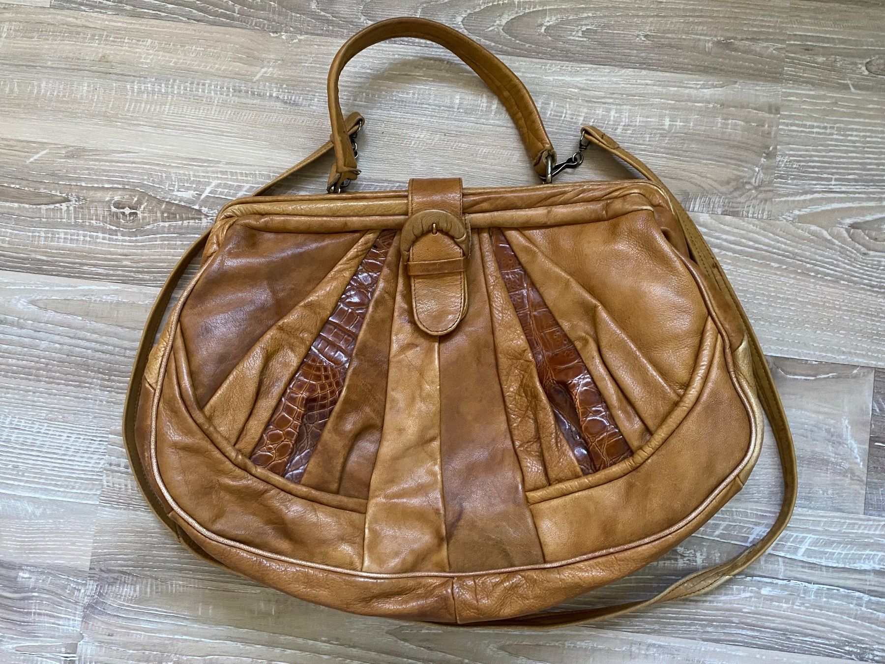 Borse da donna: Tolle Vintage Ledertasche – Usato da Estavayer-le-Lac venduto da Mimmy02 3