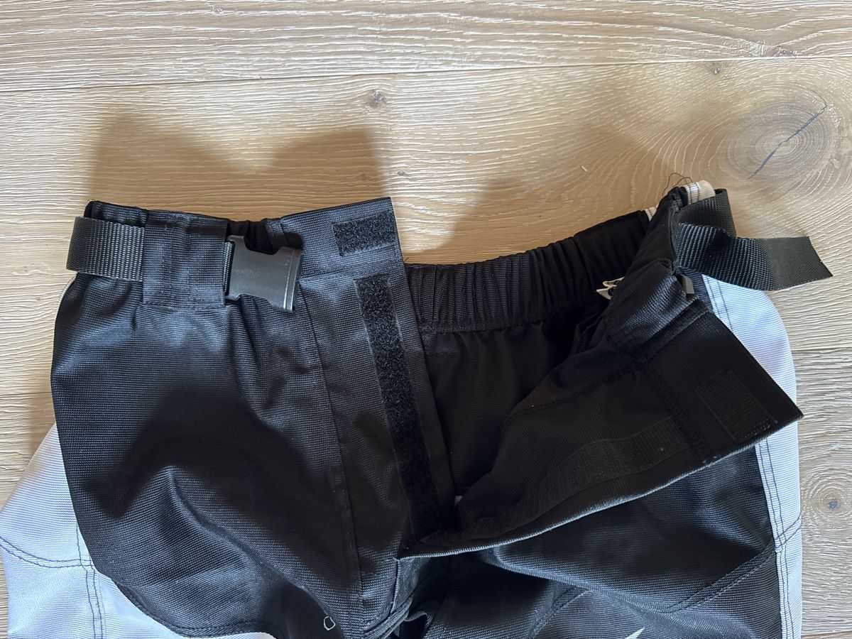 Pantaloni: Inline Hose Wrhat Weiss Schwarz Grösse M – Usato da Schlierbach venduto da Lega1 3