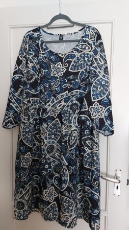 Robe taille 2XL neuve