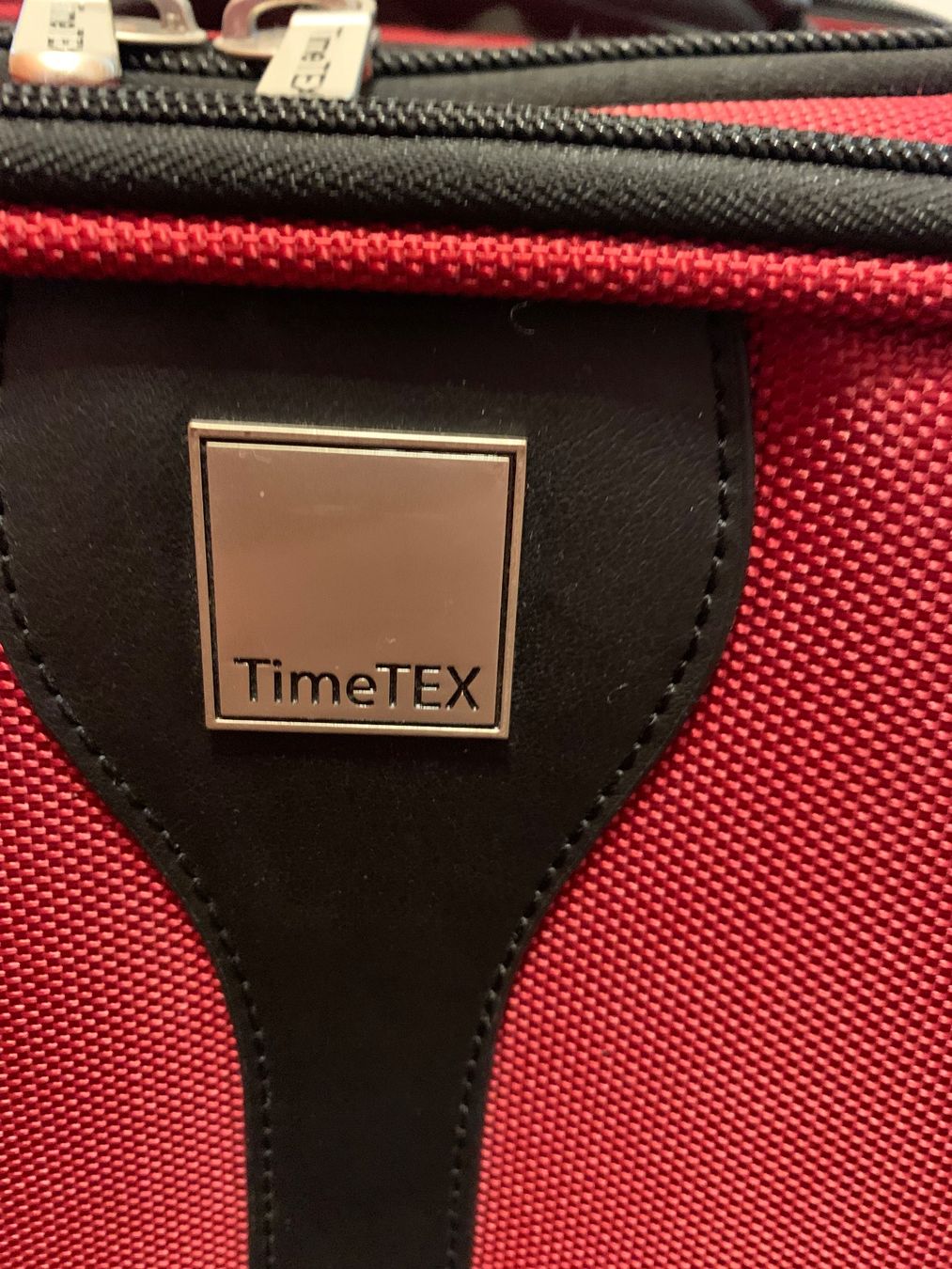 Koffer & Taschen: Trolley-Koffer, rot – Neu (gemäss Beschreibung) aus Sevelen von Glueckstreffer.62 1