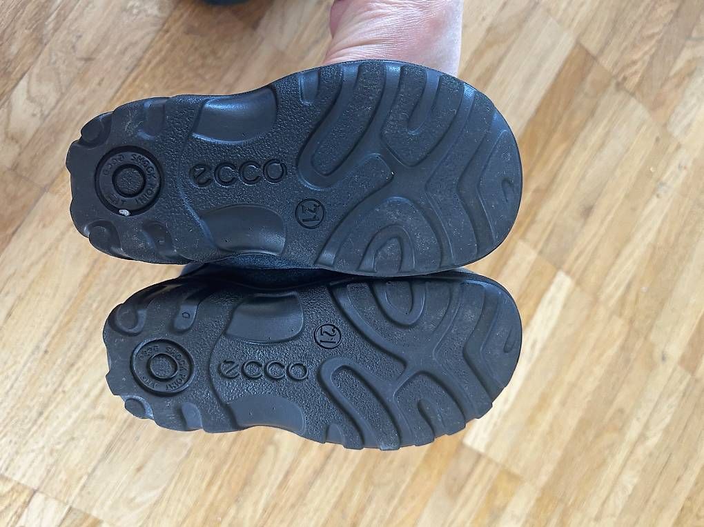 Scarpe per ragazzi: Winterschuhe 21 – Usato da Zürich venduto da mar_t8rd 2