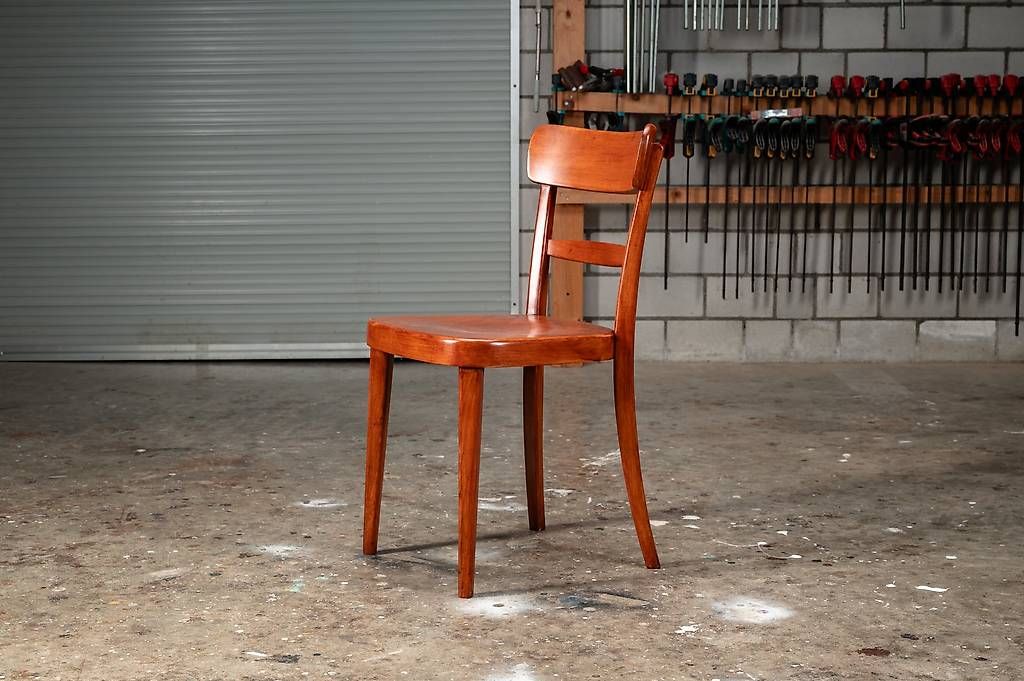 Stühle: Klassische Schweizer Beizenstühle – Gebraucht aus Beringen von 8222Beringen 2