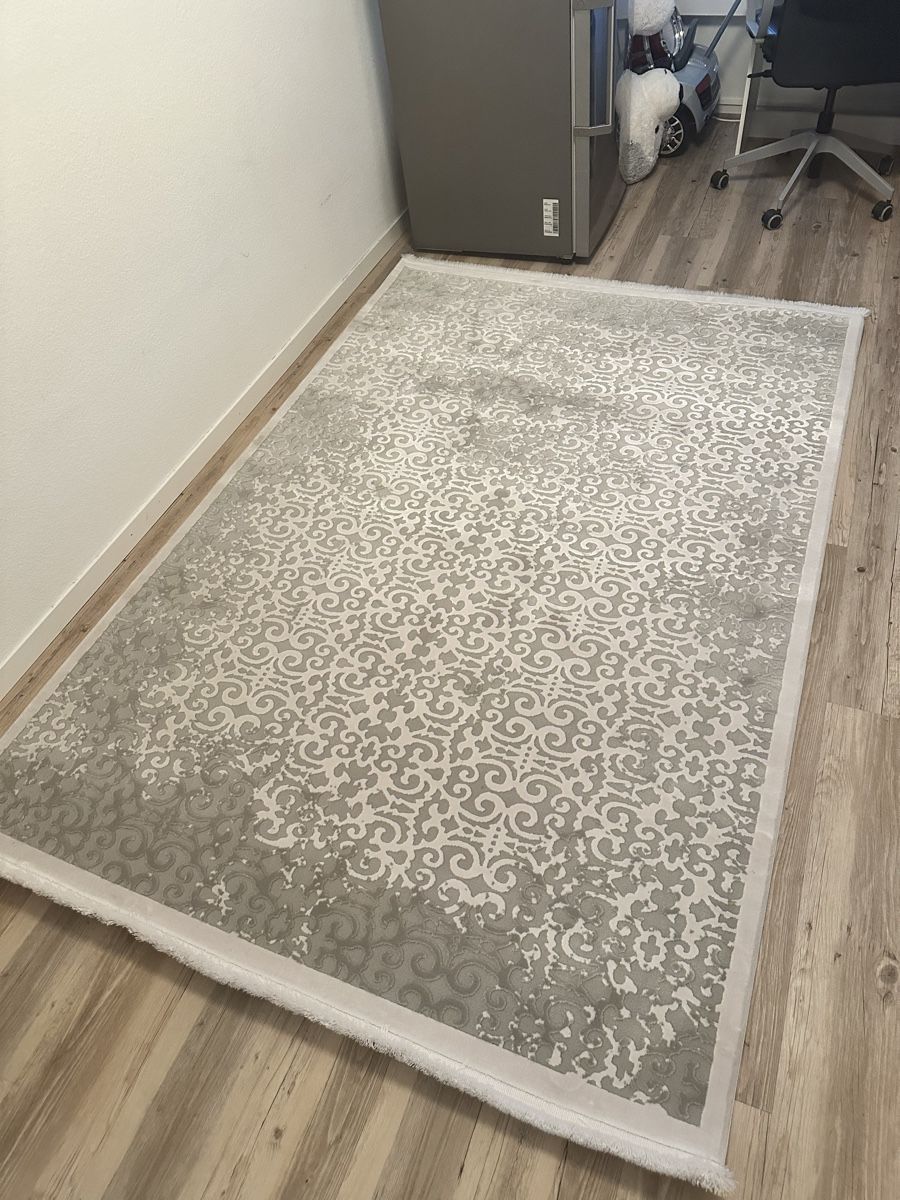 Teppiche: Royal Teppich 160x230 weiss/grau – Neu (gemäss Beschreibung) aus Baden von YellowSun