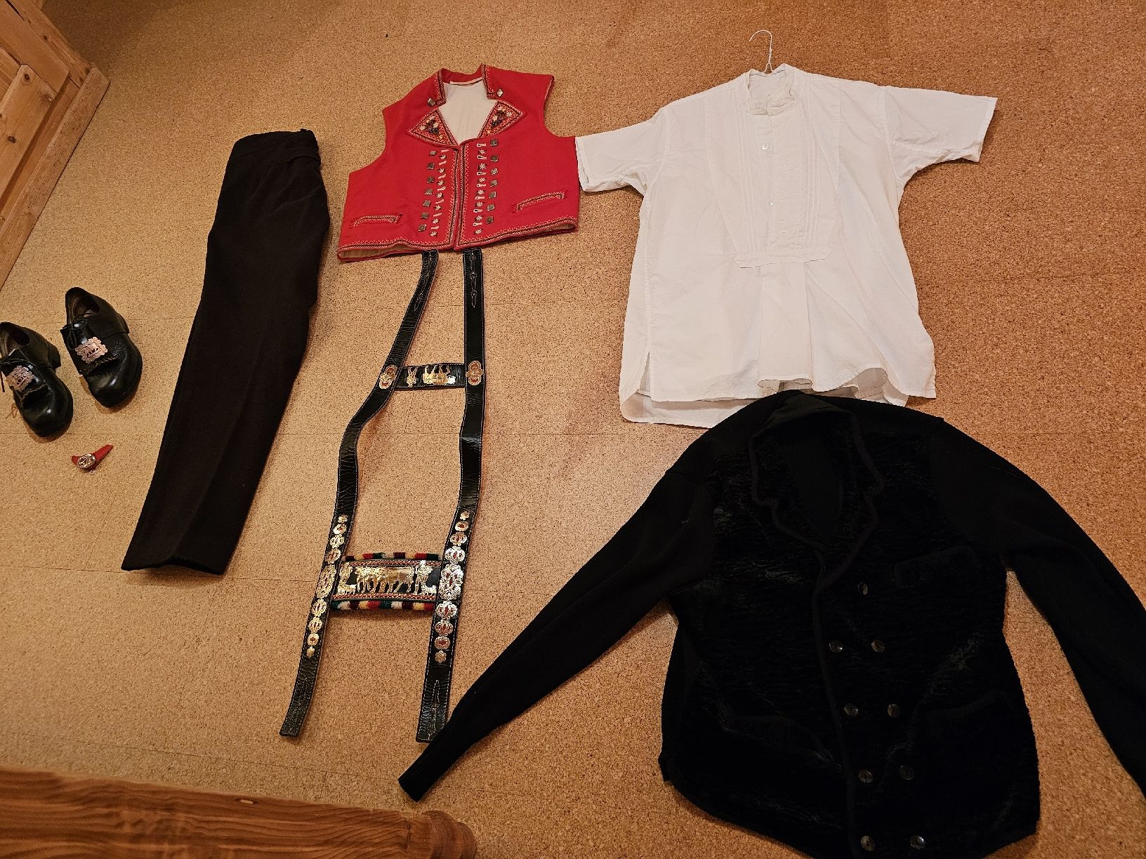Altro in  Abbigliamento & Accessori: appenzeller, Toggenburger Tracht – Usato da Gams venduto da mar_6hjp 6