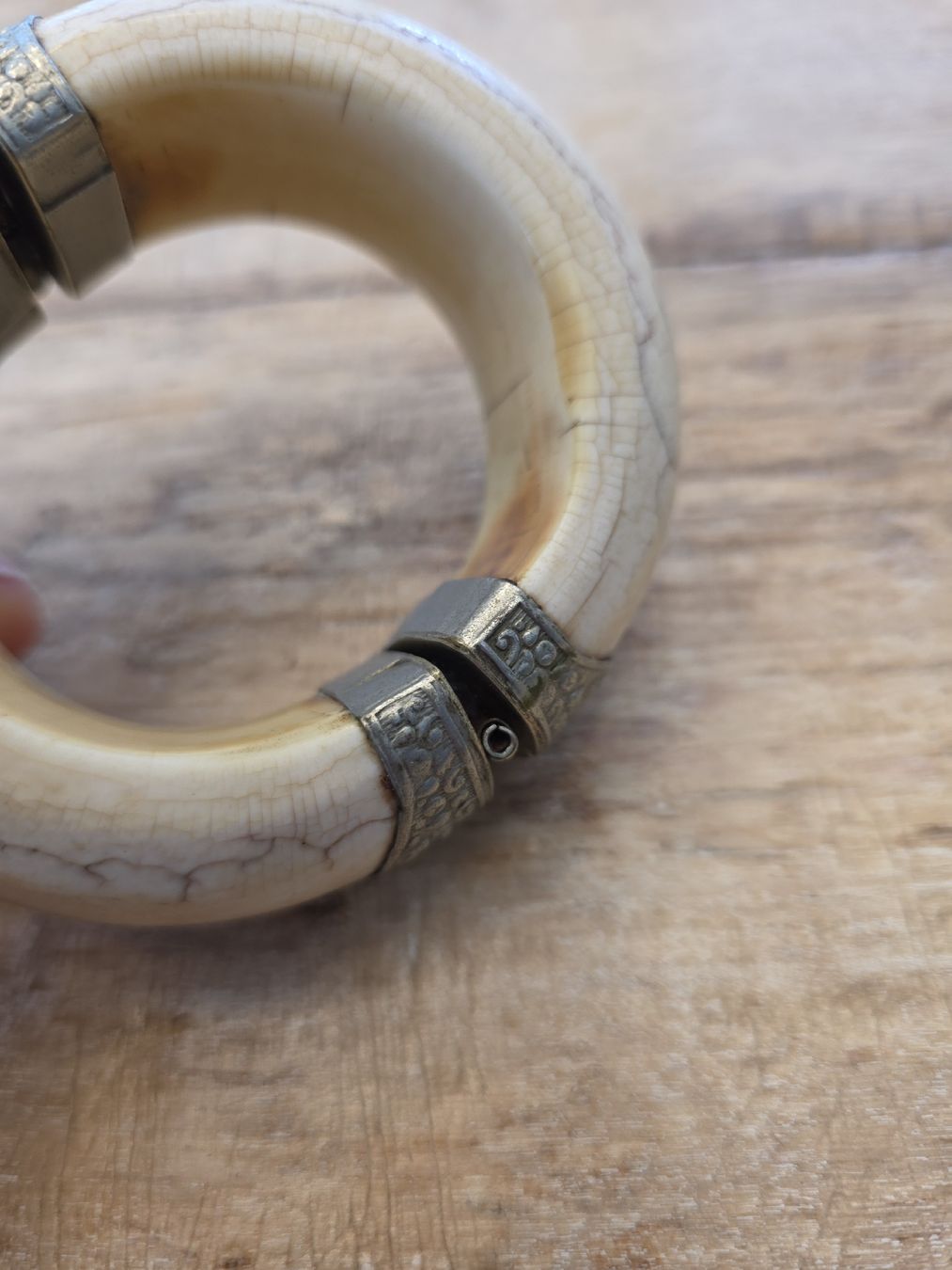 Bracciali & Braccialetti: Antiker Armreif Bein Knochen Vintage – Usato da Liestal venduto da Find_the_rare_stuff 3