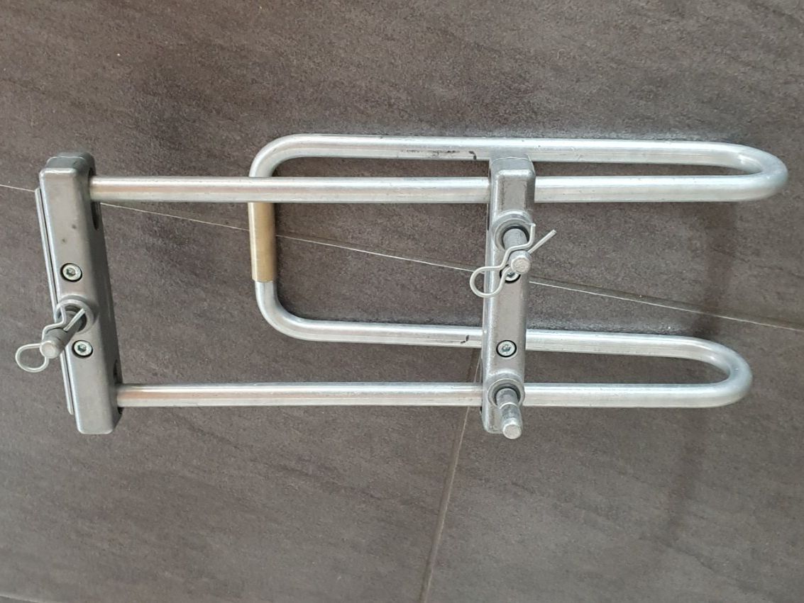 Ersatzteile: Pletscher Universal-Adapter Comfort Relax Velokindersitz – Gebraucht aus Morgarten von Buemi0 4