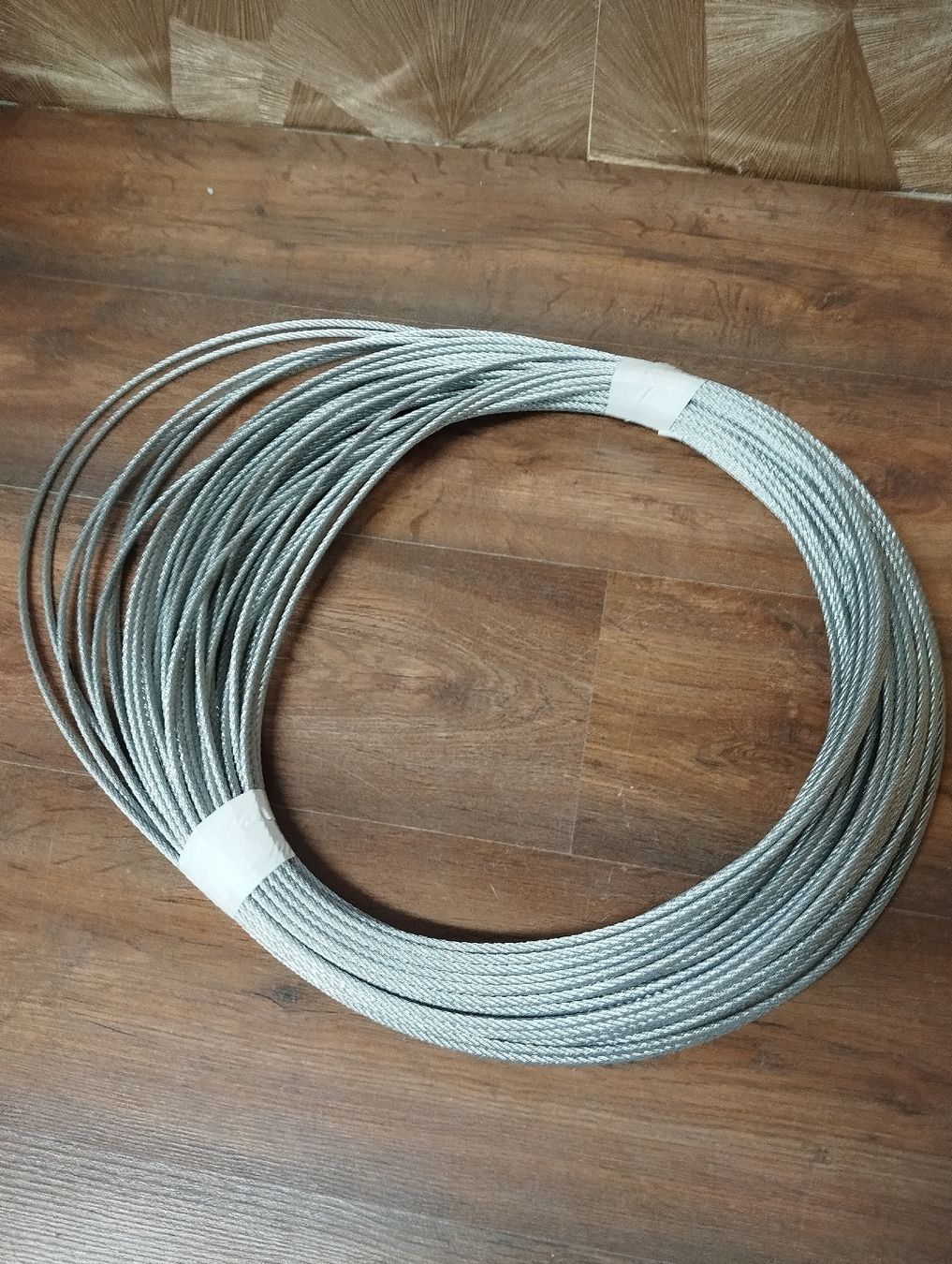 Ferramenta: Drahtseil 5mm, 60m – Nuovo (secondo la descrizione) da Altstätten SG venduto da san_kjb7