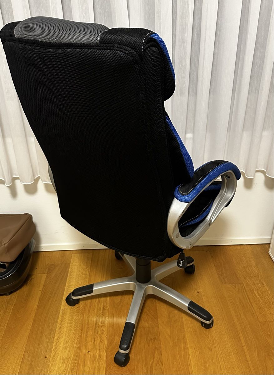 Chaises: Bürostuhl – D'occasion à Affoltern am Albis par avu_8kpq 2