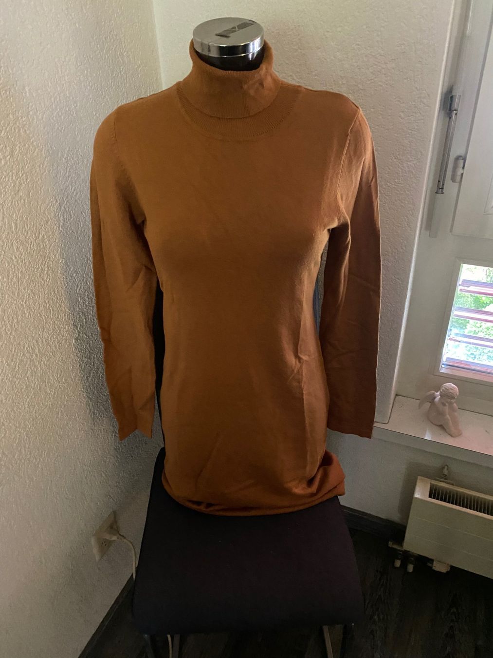Kleider: InWear Kleid mit Rollkragen Grösse L – Gebraucht aus Allenwinden von Obalu 2