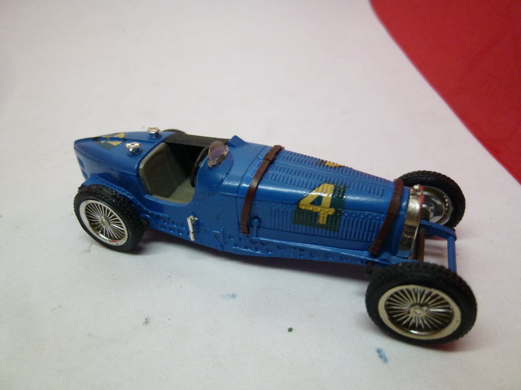 Bugatti Modellini d'auto: F1 Bugatti Type 59 - 1933 blau 4 - altes Modell von Brumm – Usato da Reiden venduto da mondial2 1