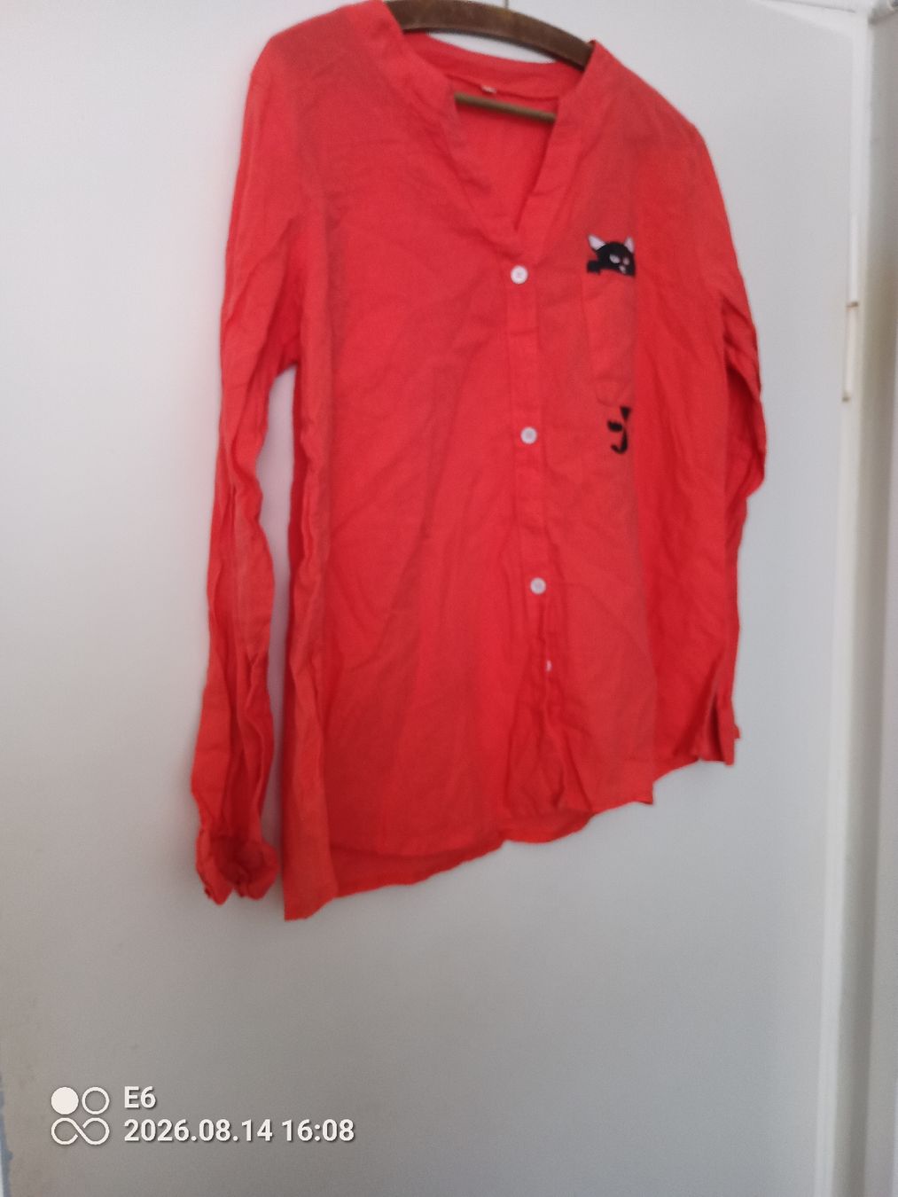Camicette: Bluse mit Katzenkopf – Usato da Zürich venduto da Mitzi6