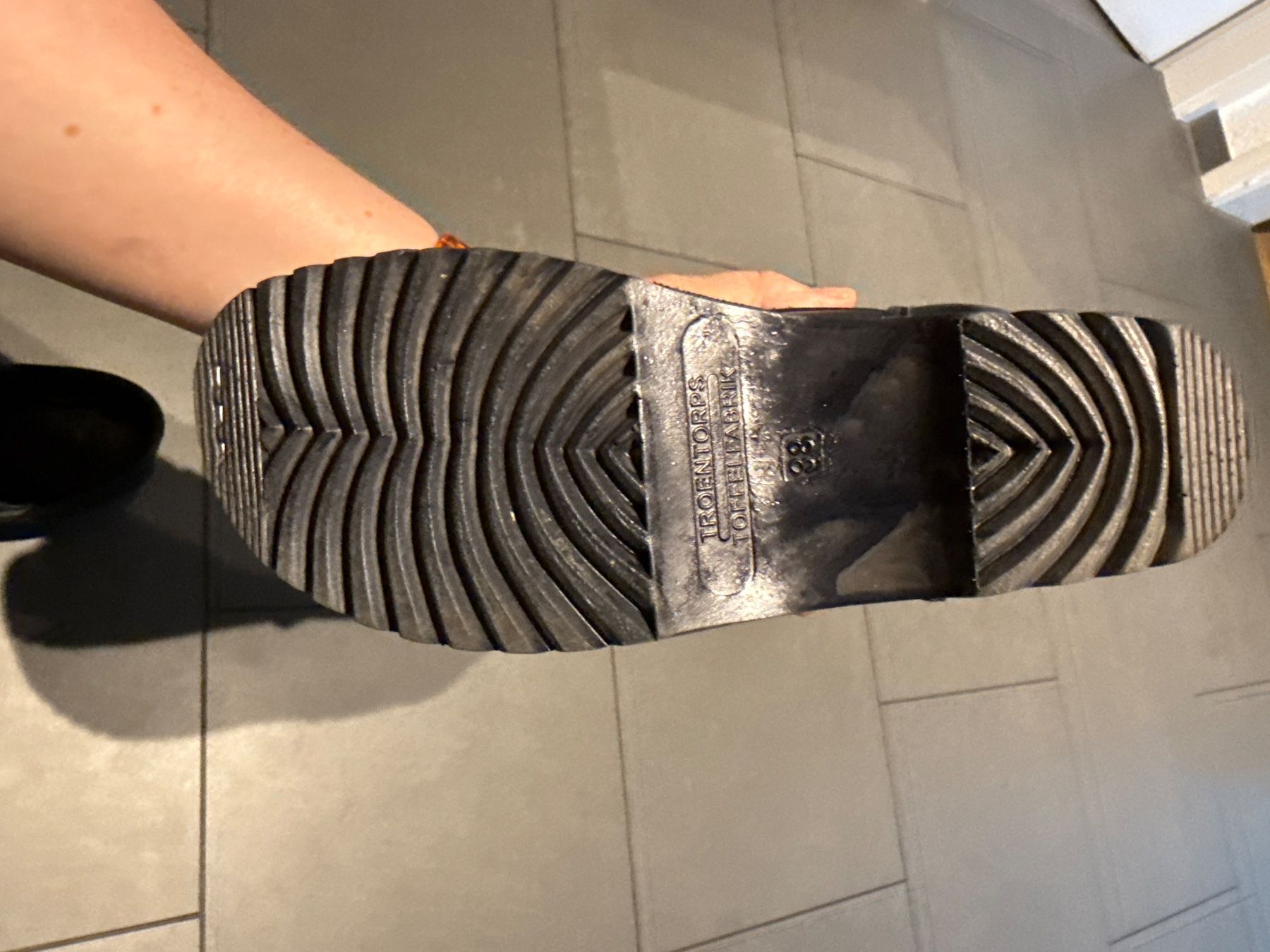 Chaussures femmes: Clogs von Hannes röther – Neuf (Voir description) à Zürich par jul_xc99 2