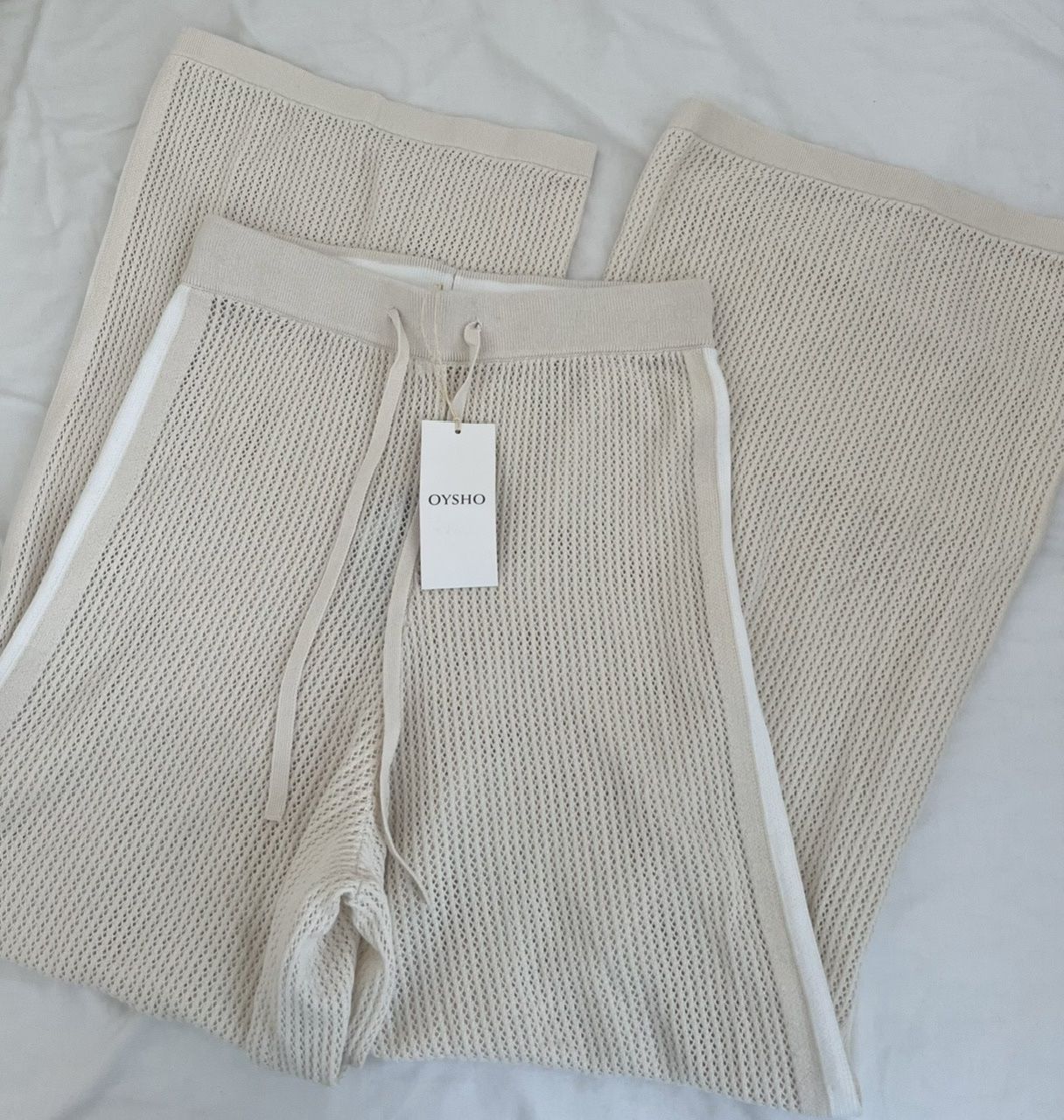 Oysho Pantaloni: Pantalon Oysho 97% coton – Usato da Neuchâtel venduto da kat_n6gp