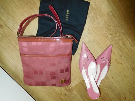 Tolles Duo BALLY Tasche & BOSS Schlupf Schuhe 37