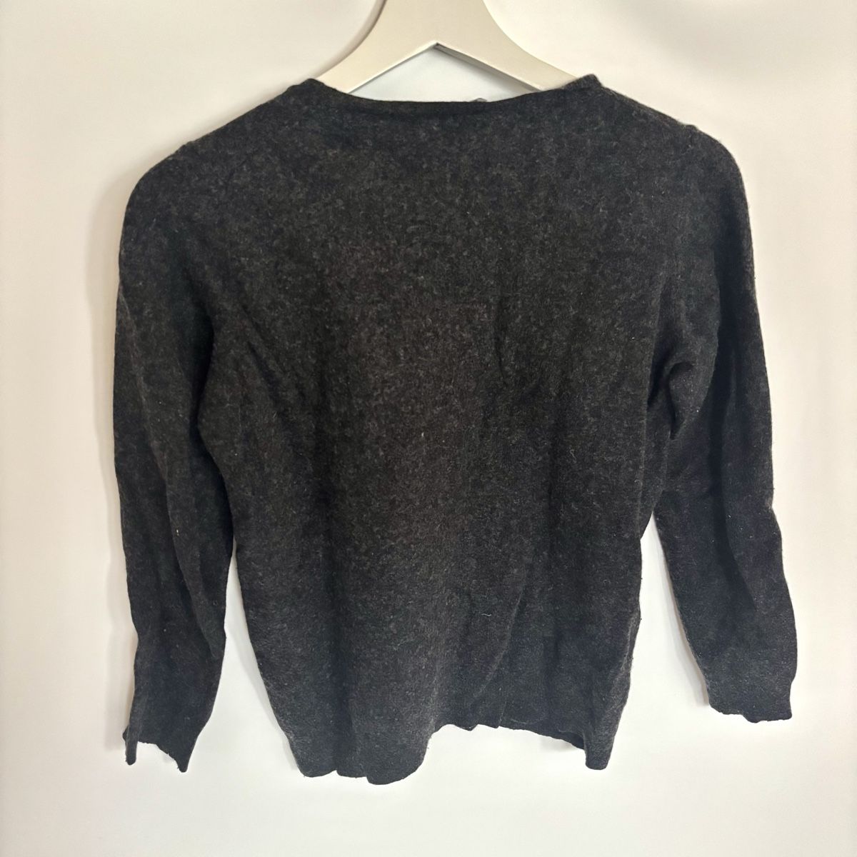 Benetton Maglioni & Felpe: dark grey cashmere blend sweater – Usato da Leissigen venduto da lamooniade 2