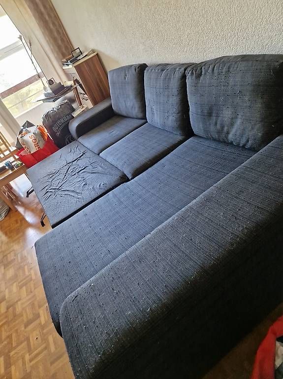 Sofas: Canapé lit a donner – D'occasion à Montherod par Spartan148