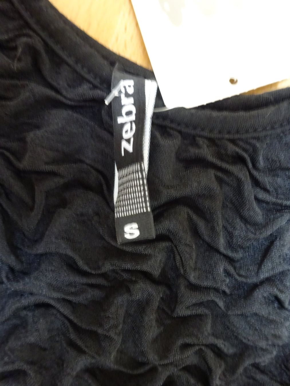 Zebra Top: Zebra - Neues Long Top - Strukturmaterial - schwarz - Gr. S – Nuovo e nell'imballaggio originale da Zofingen venduto da Justizia_01 2