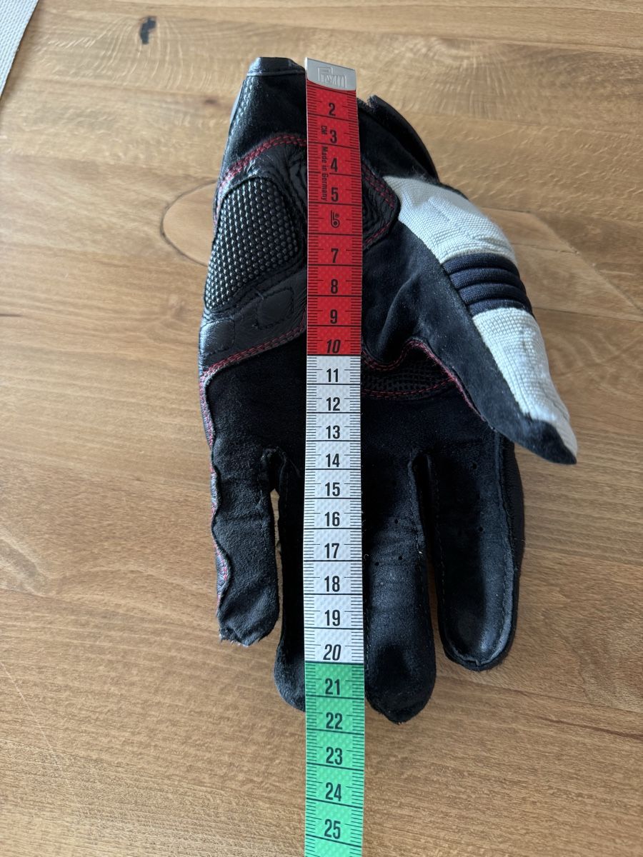 Held Guanti & manicotti: Motorradhandschuhe Held Grösse M/9 Leder Textil schwarz – Usato da Gränichen venduto da Tessin1 2