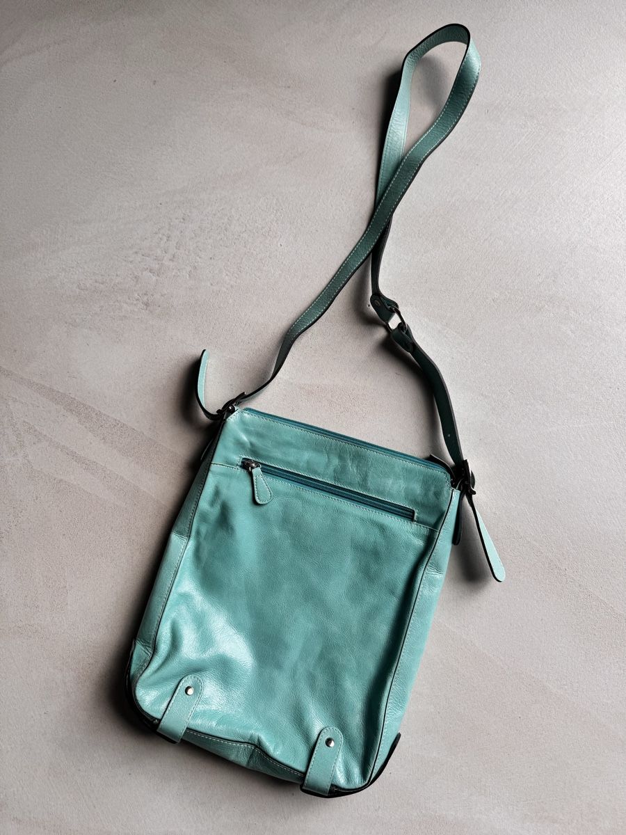 Borse da donna: Türkisfarbene Ledertasche – Usato da Egg b. Zürich venduto da Kompass03 5