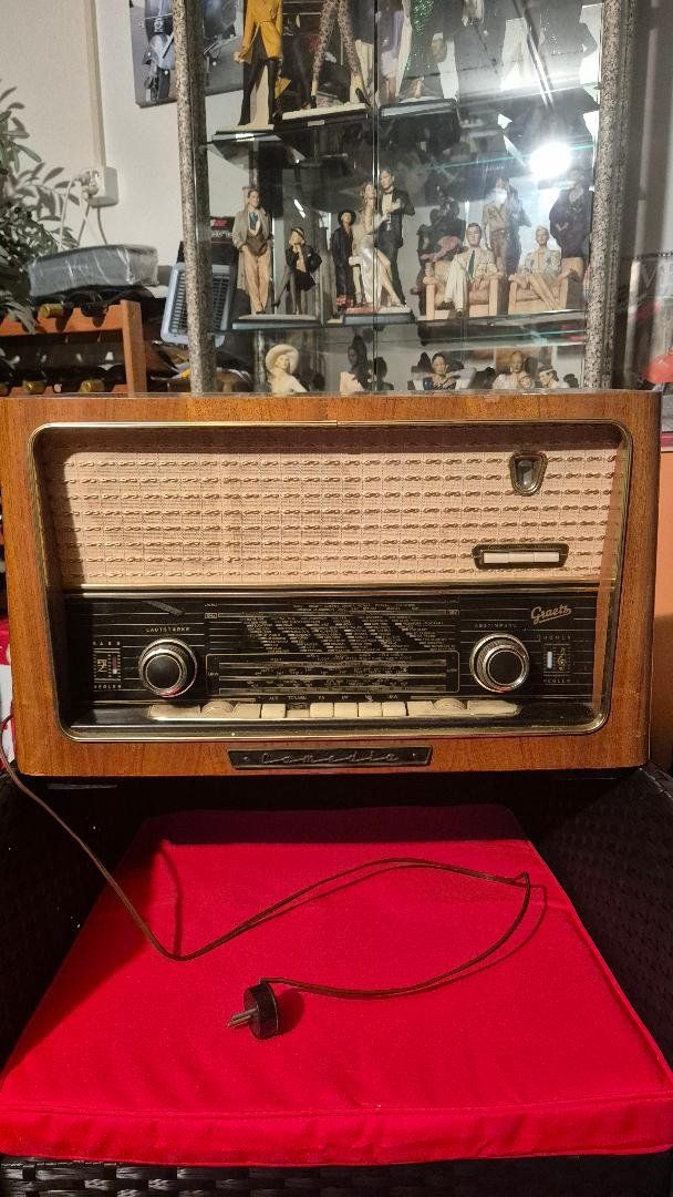 Radio: Antik Radio – Usato da Dallenwil venduto da out_fbn6 1