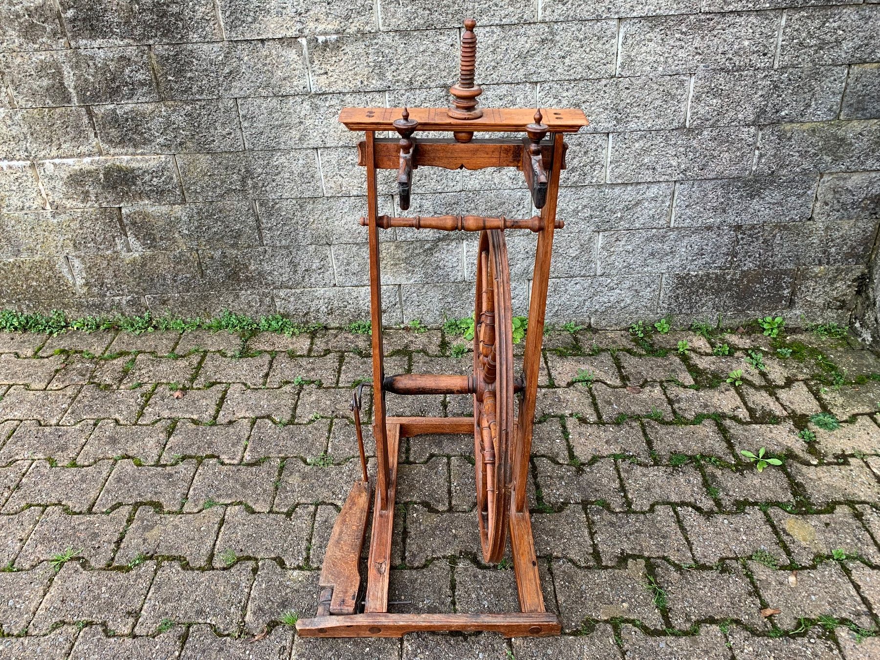 Spinnräder: antikes Spinnrad datiert 1834, Vintage – Gebraucht aus Feldbach von Olive1 6