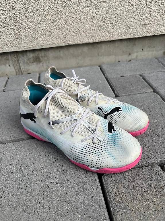 Scarpe per ragazzi: Puma Hallenschuhe Grösse 35, Top Zustand  – Usato da Hittnau venduto da ant_s5mh
