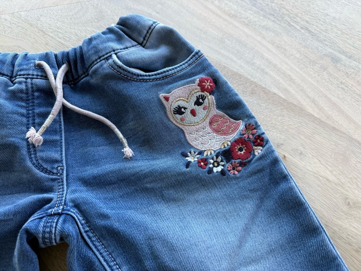 C&A Pantaloni: Mädchen Jeans Gr. 134 von C&A – Usato da Eggenwil venduto da Lissi82 1