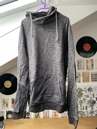Clockhouse Hoodie Gr. XS oversized