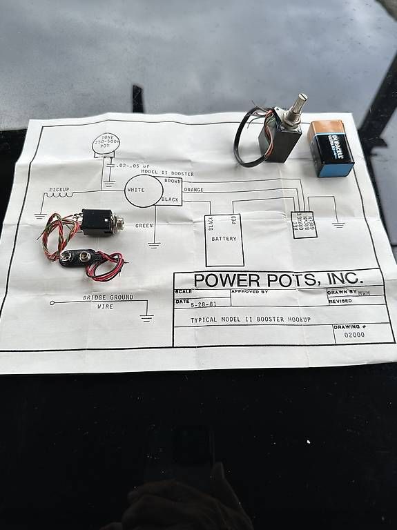 Amplificatori: Préampli intégré dans un potentiomètre – Usato da Carouge GE venduto da Domblo 5