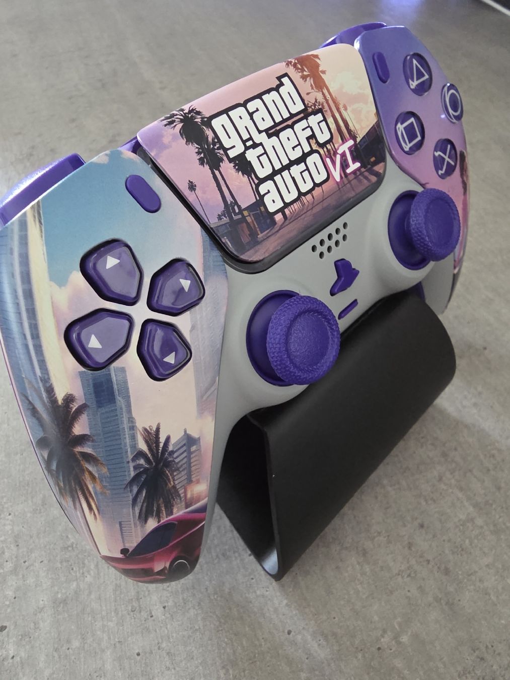 Sony Controller: Playstation 5 Controller Grand Theft Auto VI Design! – Nuovo e nell'imballaggio originale da Sargans venduto da ver_ncy5 1