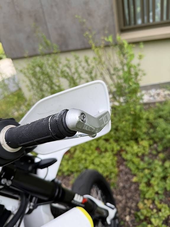 Strada: Husqvarna 701 Supermoto – Usato da Horw venduto da sve_dw69 4