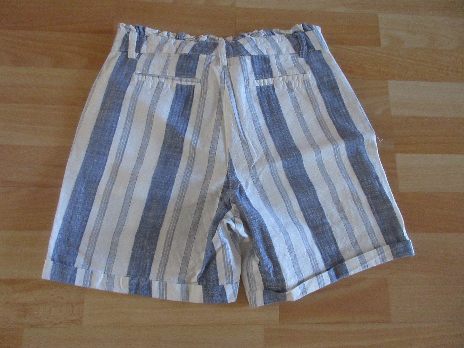 Pantaloni: Kurze Hose Grösse 34 – Usato da Kaisten venduto da renault015 1