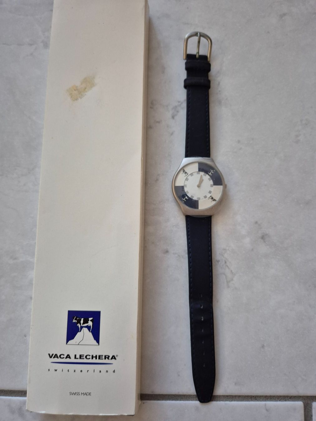 Orologi: Vaca Lechera Armbanduhr ungeprüft – Difettoso da Thun venduto da Sheepli