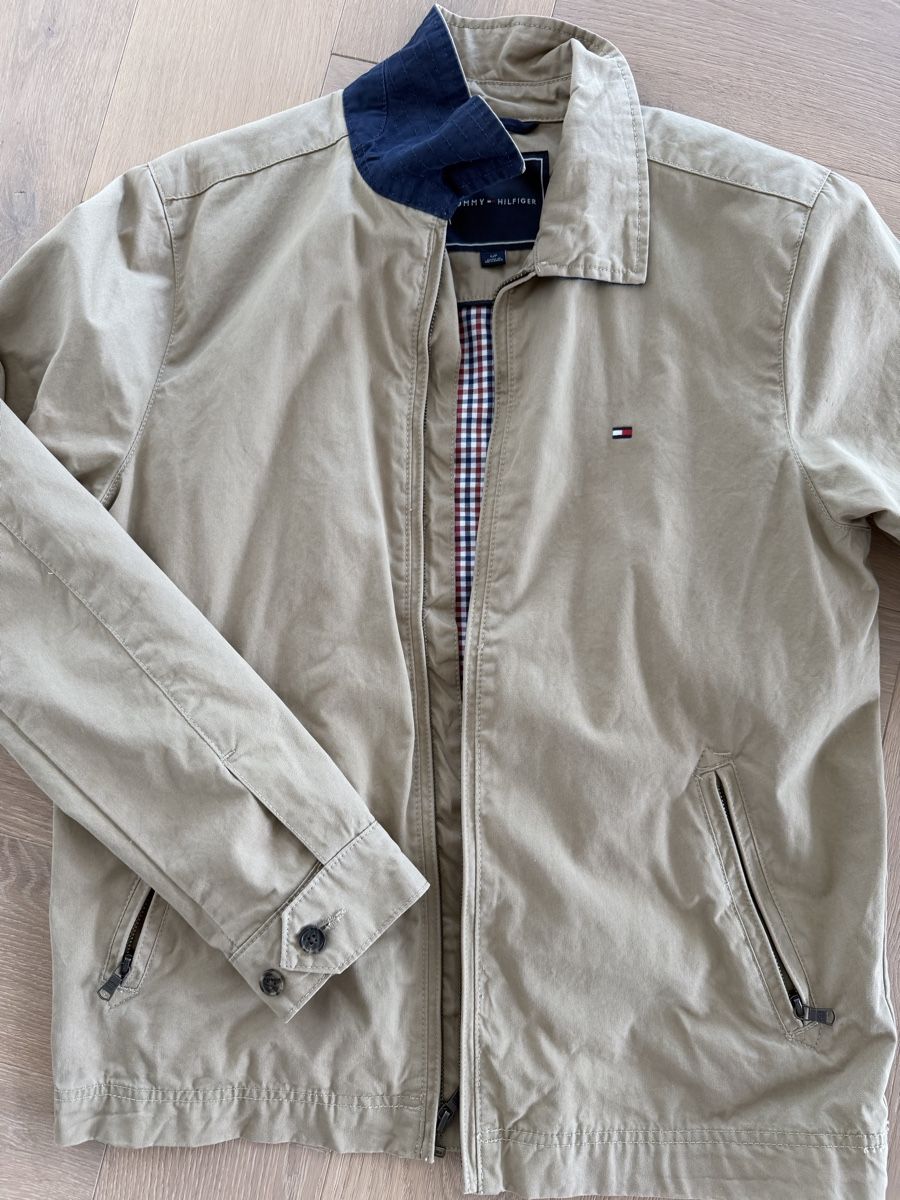 Tommy Hilfiger Jacken: Tommy Hilfiger Jacket - Beige Size S; excellent condition – Neu (gemäss Beschreibung) aus Hergiswil NW von jaybee27