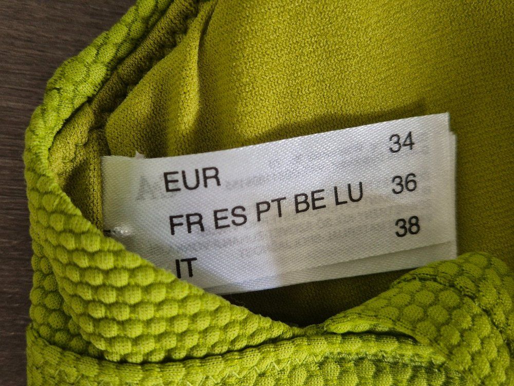 C&A Badekleider & Bikinis: Bikinioberteil Gr.34 – Gebraucht aus Buttisholz von sico20 2