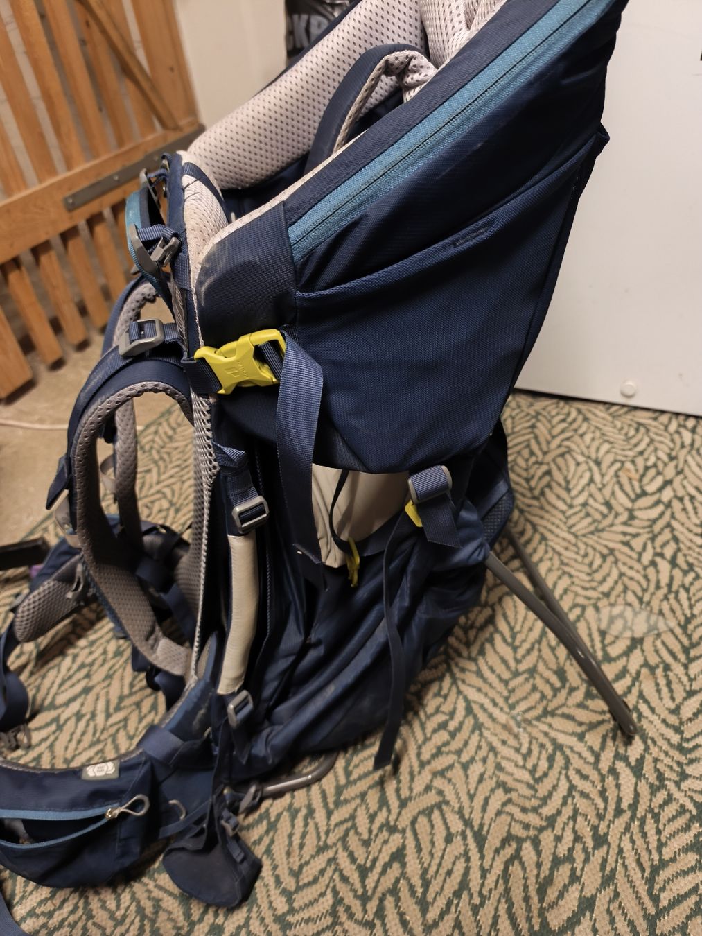 Deuter Marsupi portabebè: deuter Kid Comfort Pro Kindertrage – Usato da Schliern b. Köniz venduto da andrealisa91 6