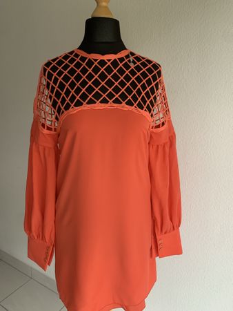 Kleid NP. 189 Fr.