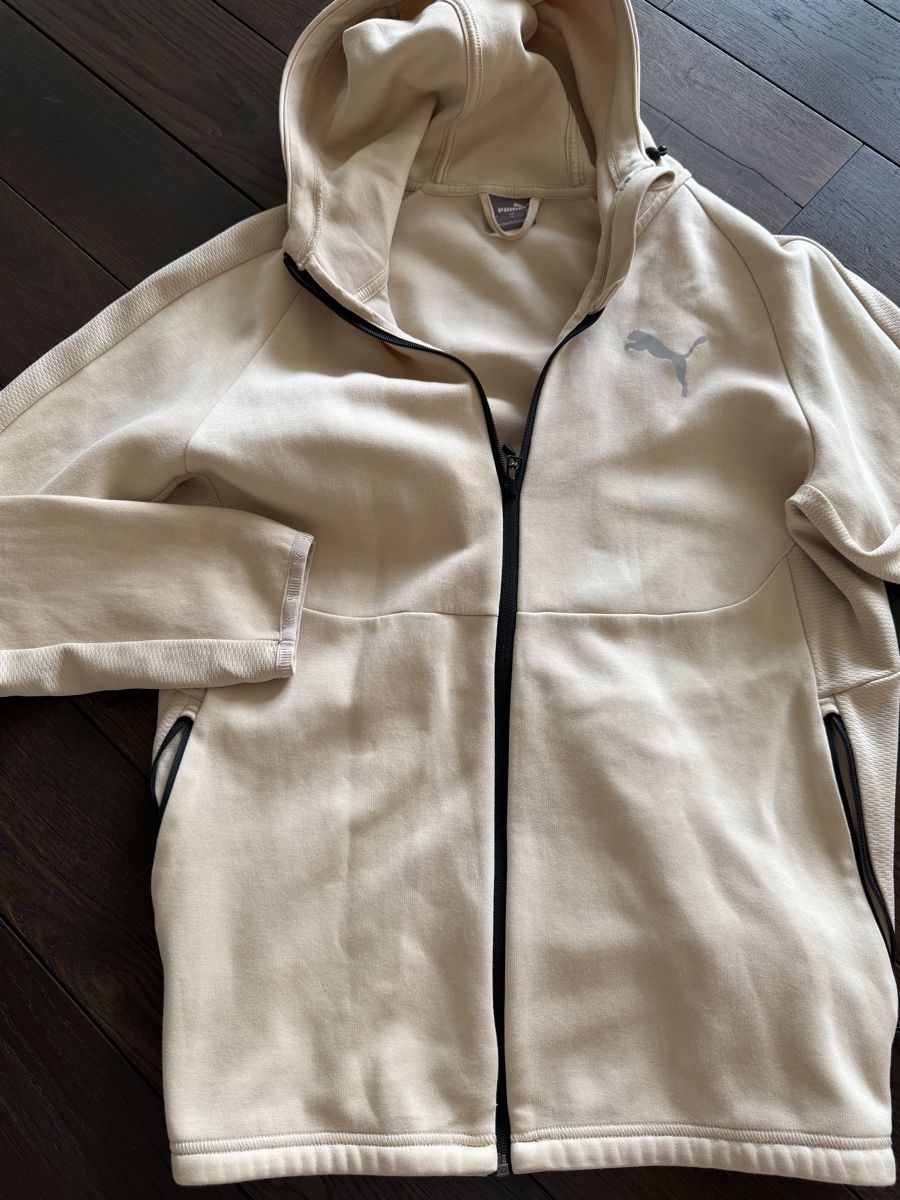 Puma Lotti di vestiti: Herren Puma Set 3 Tlg Gr. L – Usato da Kilchberg ZH venduto da Lisavivienne 3