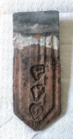 Antiker Urner Ziegel mit Jagdmotiven