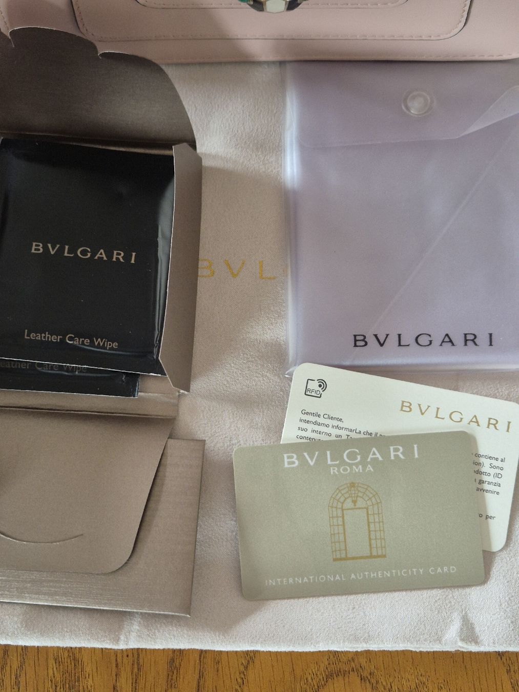 Bulgari Borse da donna: BVLGARI Serpenti forever bag – Nuovo (secondo la descrizione) da Bern venduto da des_7cqy 9
