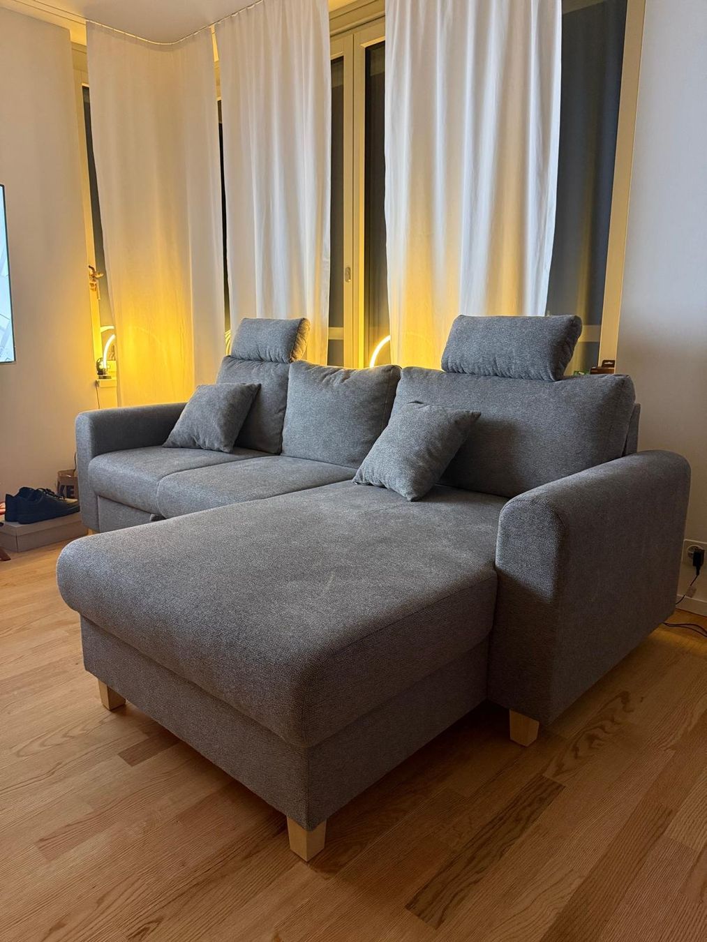 Mömax Divani: NEUES Ecksofa mit Bettkasten & Premium Fleckenschutz – Nuovo (secondo la descrizione) da Zürich venduto da SEDRAEN 9