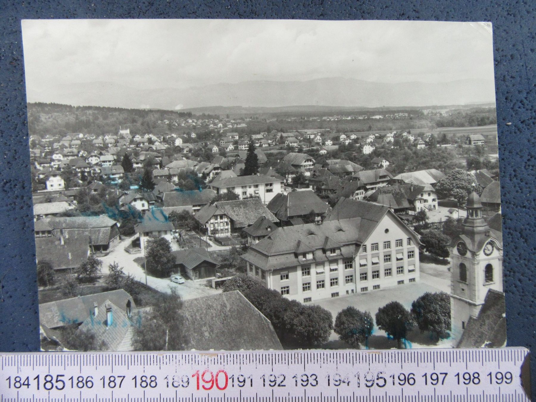Cartoline postali: ROGGWIL BE 1976 LUFTBILD BUG – Usato da Ettingen venduto da Hausi4711