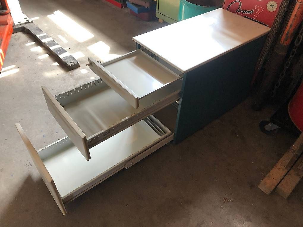 Schränke: Schubladenstock, Büromöbel, STILO, Korpus – Gebraucht aus Salmsach von schneetiger1 3
