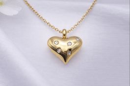 Urne /Ascheschmuck Herz Zirkonia 18k vergoldet / Schmuckurne