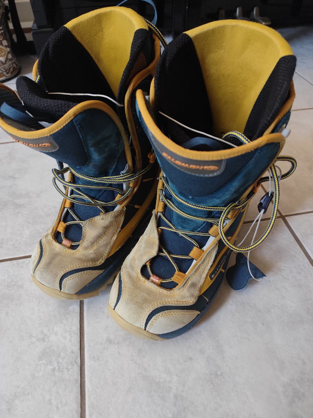 Salomon Scarpe da uomo: Snowboardschuhe Gr. 42 – Usato da Hittnau venduto da Britta06